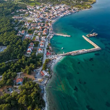 Alpha Apartment, Ireon Samos Exterior photo